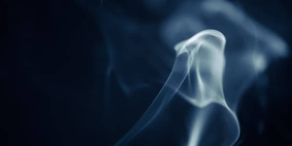 炊烟里的归宿，随旋律轻轻翻飞