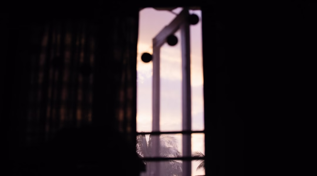 當《幾時再回頭》響起