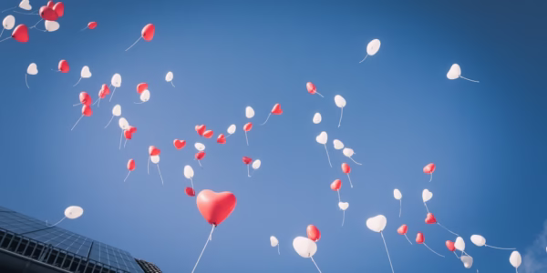 氣球般的婚禮旋律