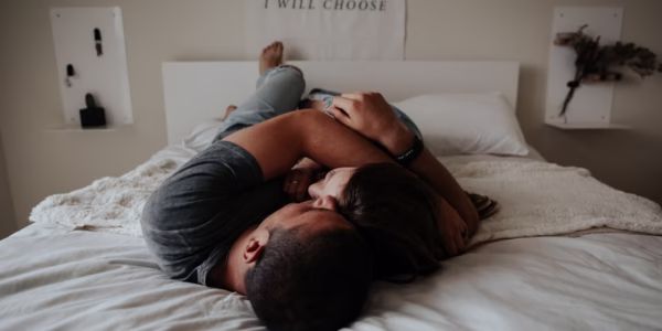 《那句歌詞，像一把鑰匙，開啟不顧一切的愛》