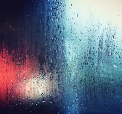 雨滴聲像心跳 雨滴聲像心跳