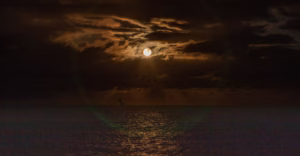 月光船上轻歌 月光船上轻歌