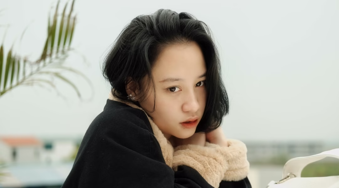 在雨中聽蒙娜:那句話撼動心弦 在雨中聽蒙娜:那句話撼動心弦