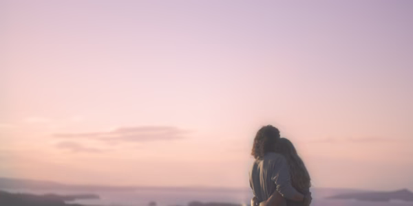 愛我別走——那句低語的回聲