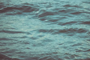 水長流，心靈得安寧