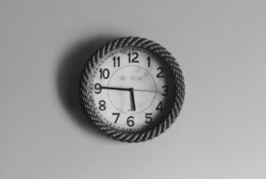 時間在細雨裡回響 時間在細雨裡回響