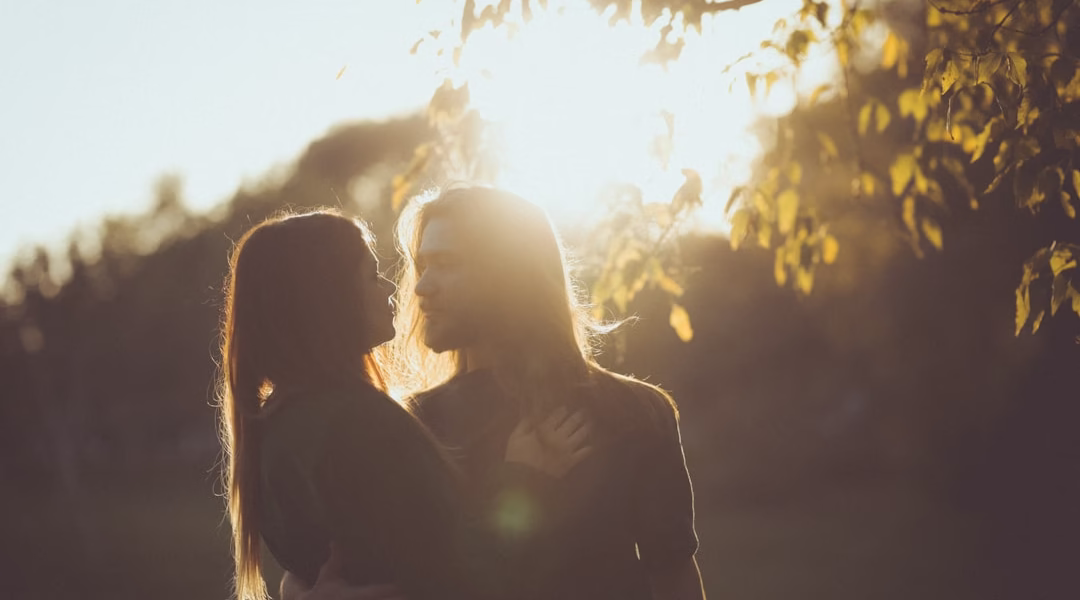 在《至少還有你》中尋找依靠 在《至少還有你》中尋找依靠