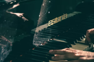 《我相信》里的光与坚持 《我相信》里的光与坚持