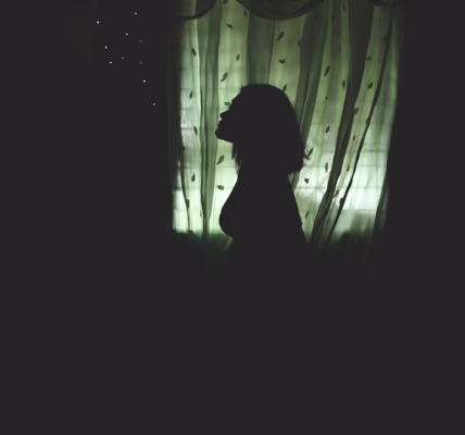 相思如明月千里 相思如明月千里