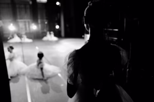 舞台最深情：我在《只能想念你》