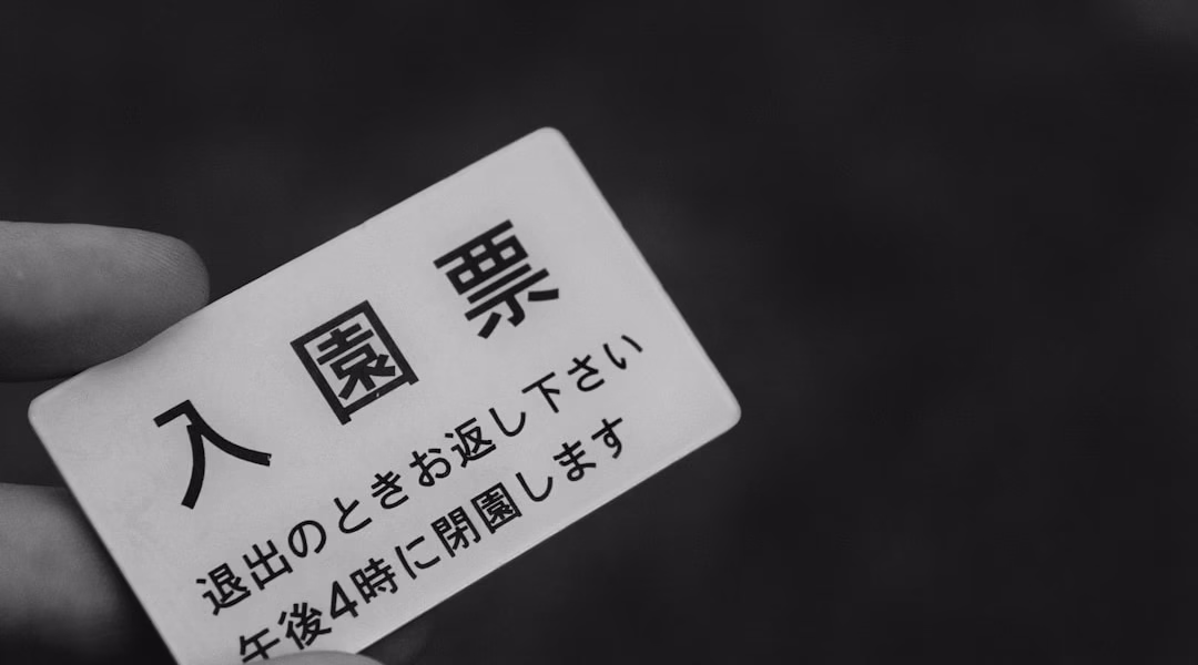 你笑著說我太安靜