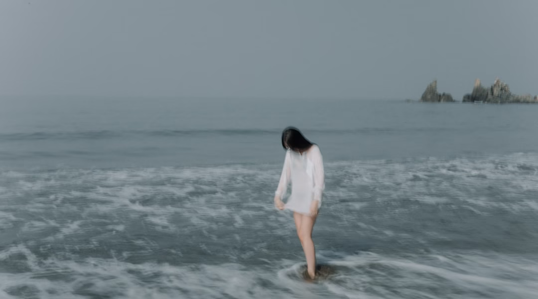 孤單旋律:把悲傷留給自己的午後 孤單旋律:把悲傷留給自己的午後