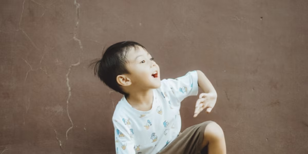 青春是光的方向