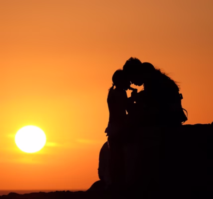 黎明歌聲裡的夜未眠 黎明歌聲裡的夜未眠