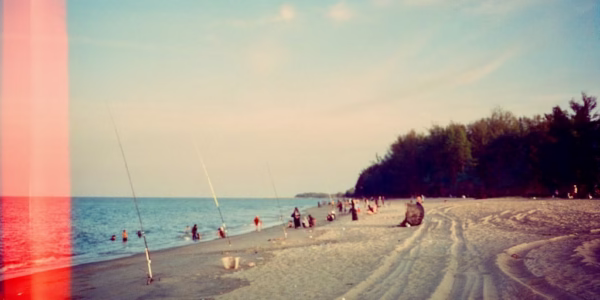 舊夢，夏日海岸的呼喚